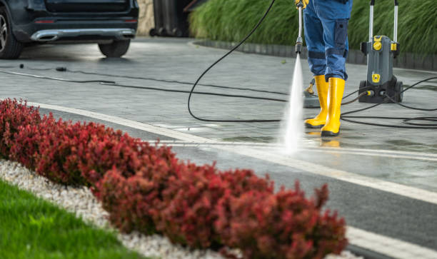 Garage Pressure Washing in Treasure Island, FL